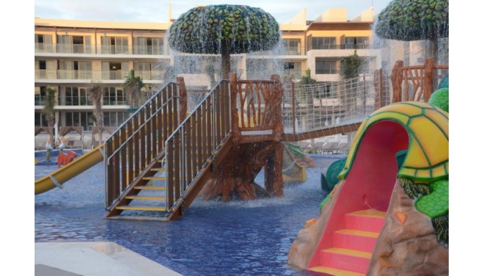 Hotel Royalton Riviera Cancun poza 9